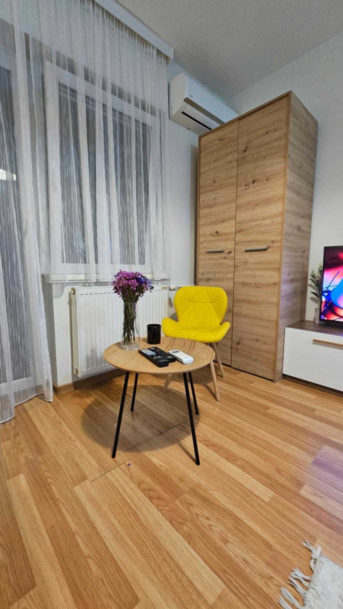 Appartement Grandpa Vojin'S Cozy Corner à Subotica Extérieur photo